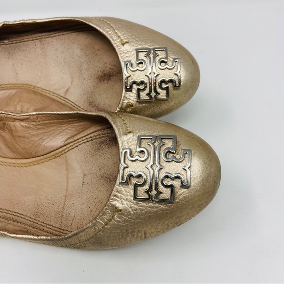 TORY BURCH Melinda Pebbled Leather Ballet Flats - Picture 4 of 9